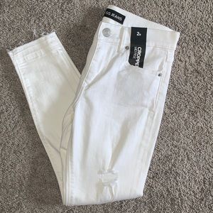 Women’s Express Mid Rise Cropped Legging Jean
